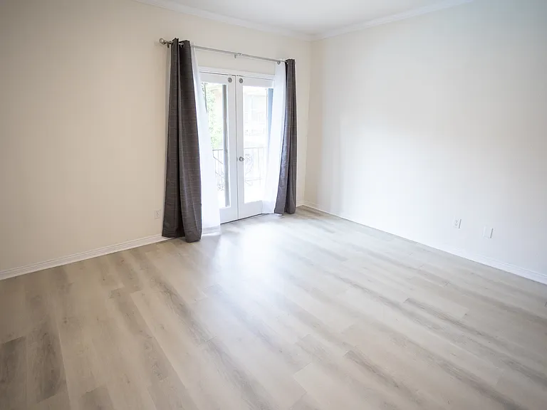 4403 Bellaire Dr S #222 — Photo 19