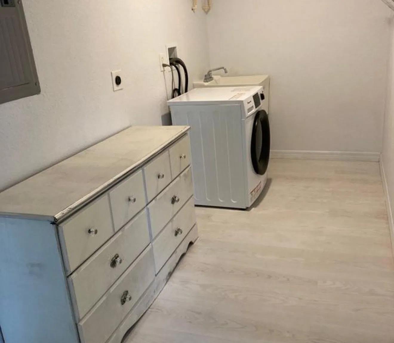 2 bed, 696 sqft, $1,500 — Photo 4