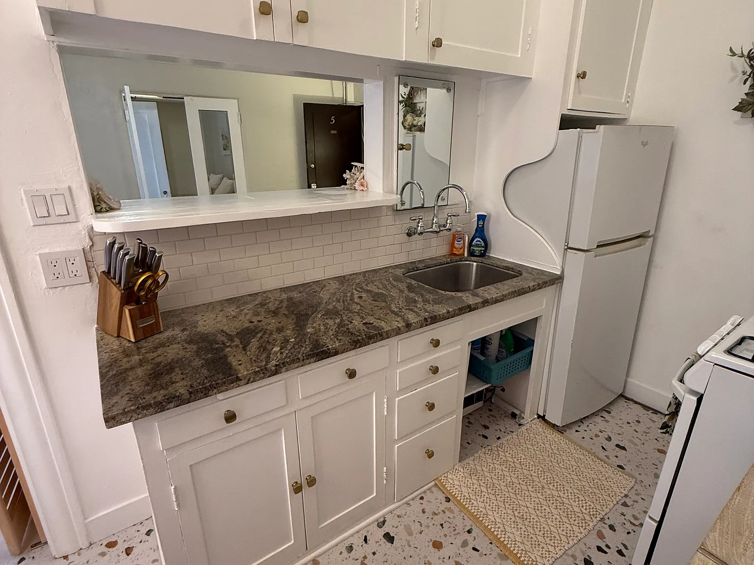 3825 Bluff Place — Photo 2