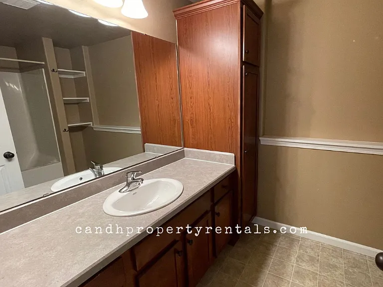1053 Picador Way #1 — Photo 13