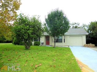 525 Moeckel Ln, Saint Marys, GA 31558