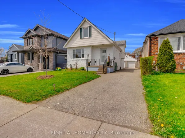 6 Vanbrugh Ave, Toronto, ON M1N 3S7