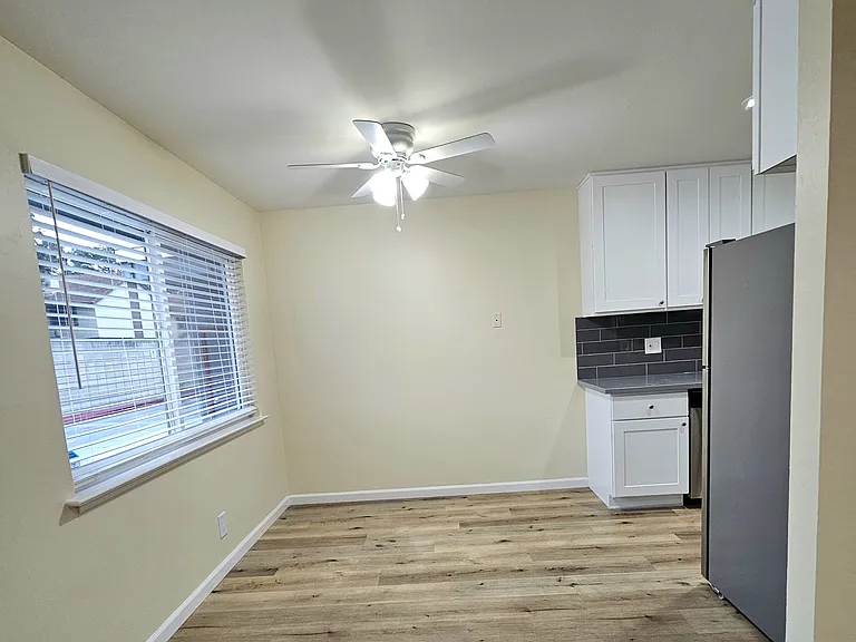 2062 Main St — Photo 12