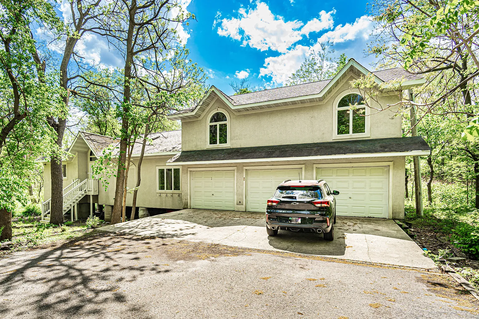 5110 Lee Ave photo 1