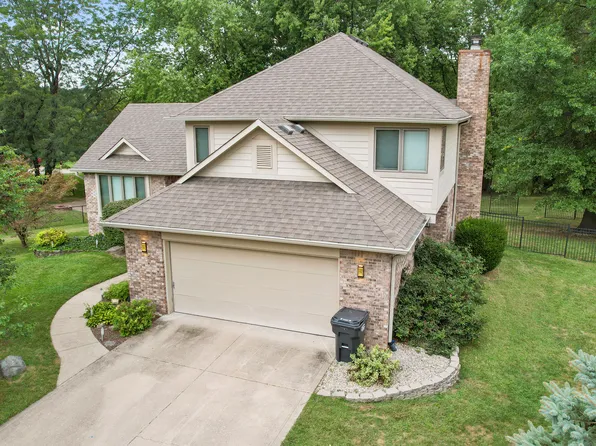 317 Allison Ct, Greenwood, IN 46142