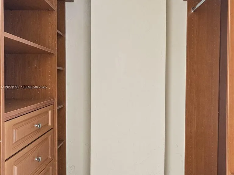 19390 Collins Ave #17 — Photo 19