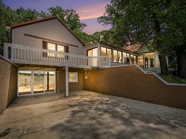 9351 S Catalpa Ave, Newaygo, MI 49337
