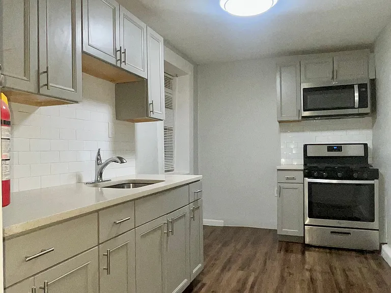 23 Pompton Rd #BE — Photo 12