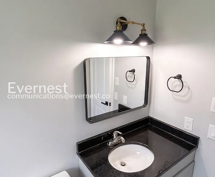 204 W Monticello Ave — Photo 9