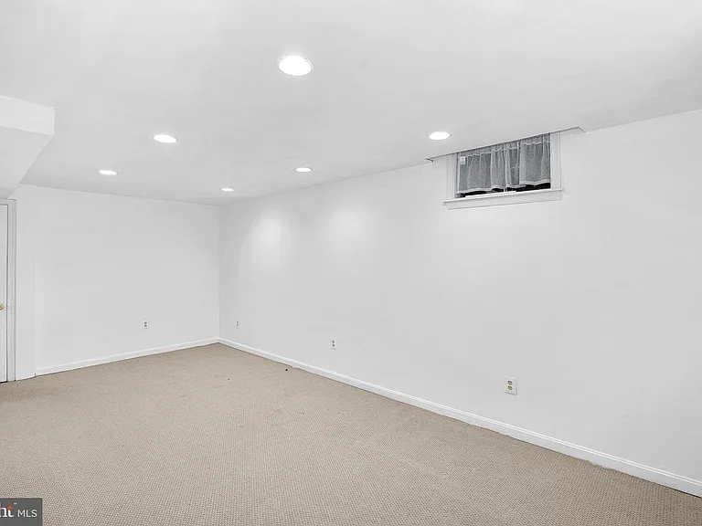 5405 Hampton Forest Way — Photo 37
