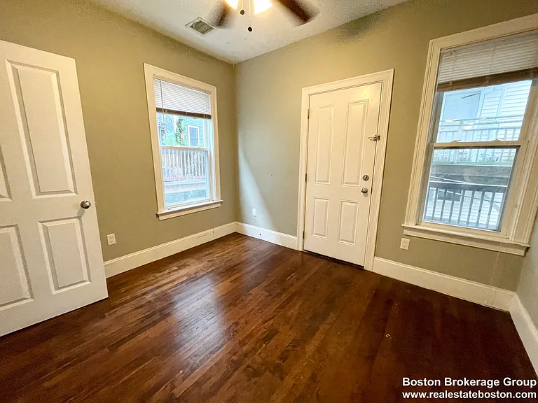178 Hillside St #2 — Photo 6