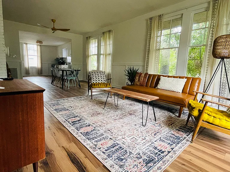 5018 Hyde Ave — Photo 6