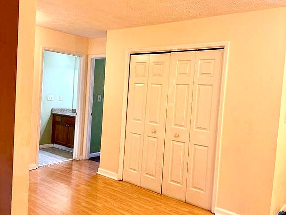 5th image of 4000 Riverlook Pkwy SE Unit 302