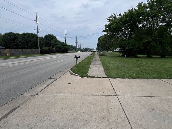 4th image of 2197 S State Road 135