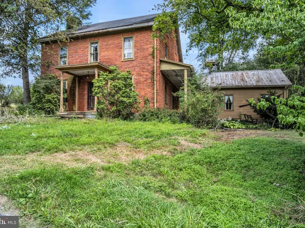 51 Celebration Hill Rd, Biglerville, PA 17307