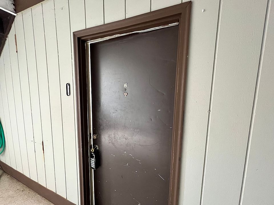 1st image of 601 Vista Ave #2