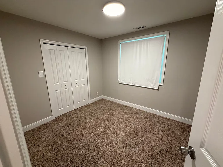 206 Olive St — Photo 11