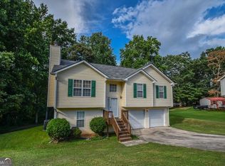 3864 Amber Glen Ln, Gainesville, GA 30507