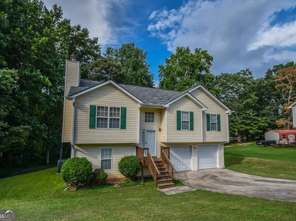 3864 Amber Glen Ln, Gainesville, GA 30507