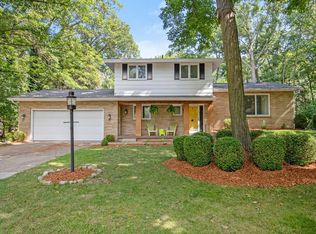 3830 Llewellyn Ct SW, Wyoming, MI 49519