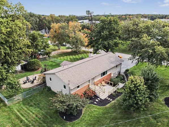 401 E 75 N, Valparaiso, IN 46383