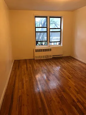 Rented by Smart NY Realty LLC | media 3
