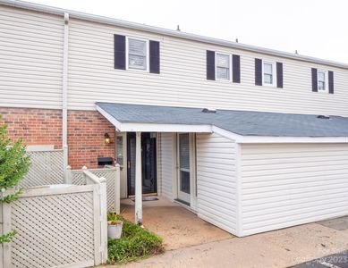 5911 Quail Hollow Rd APT C, Charlotte, NC, 28210