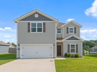 2555 Queen Bee Dr, Columbia, TN 38401