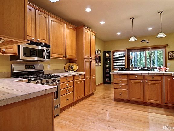 3rd image of 5624 134th Street Ct NW