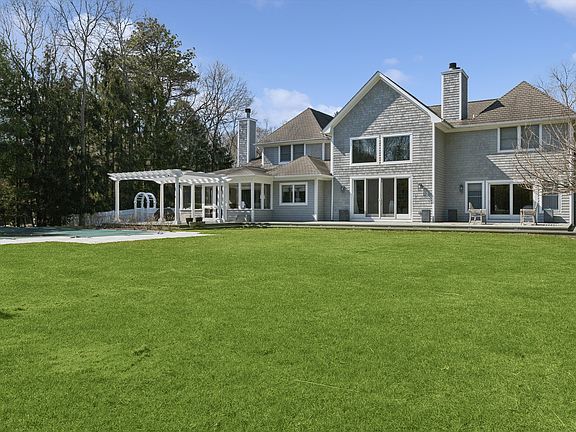 2nd image of 28 Foster Rd