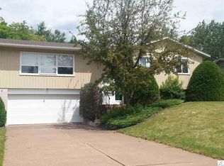 4607 Otsego St, Duluth, MN 55804