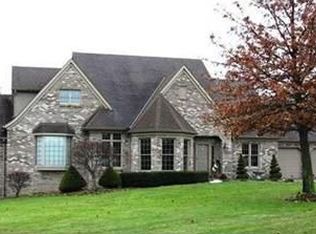 201 Bridle Path Dr, Butler, PA 16001