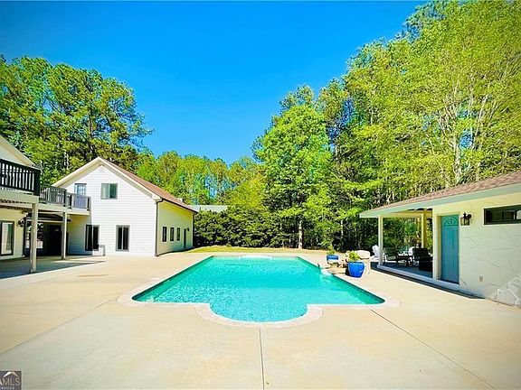 3rd image of 345 Etheridge Rd