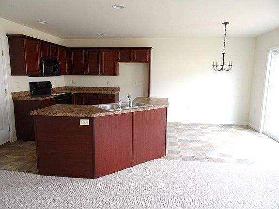 Kitchen & Dining Area of Similar House