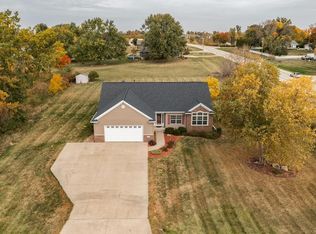 4058 Bruce Rd, Marion, IA 52302