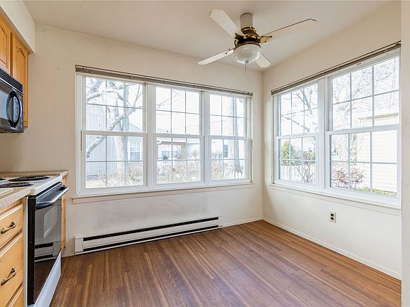 5th image of 158 Revere Dr #158