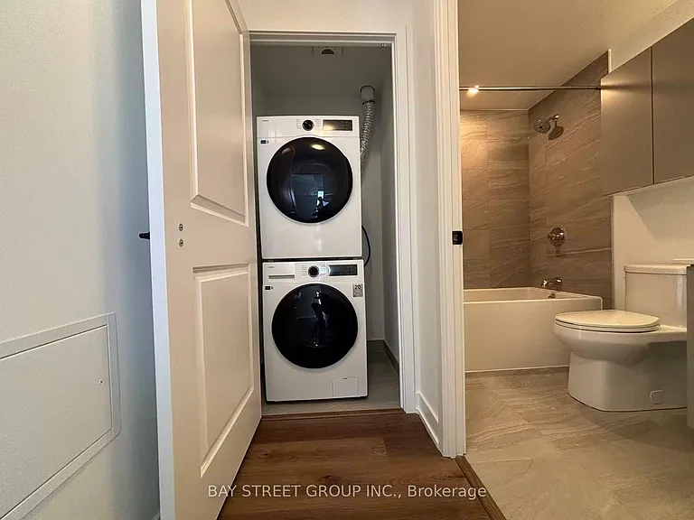 2075 Lakeshore Rd #2101 — Photo 12