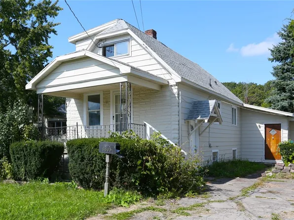3805 Rhode Island Ave, Niagara Falls, NY 14305