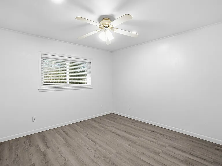 1620 Orchard Dr — Photo 13