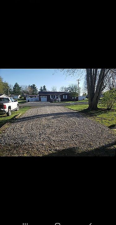 2nd image of 417 Skyline Dr