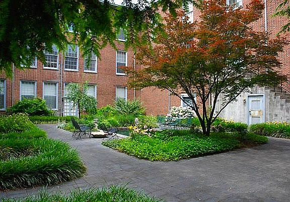 3rd image of 523 N Bertrand St Unit 105