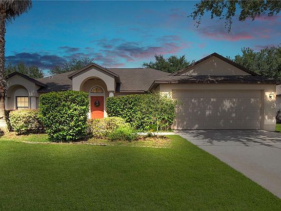 4th image of 1101 Oak Landing Dr