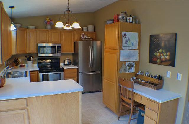 2nd image of 4536 Crawford St