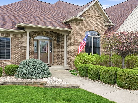 4th image of 1103 Raintree Dr