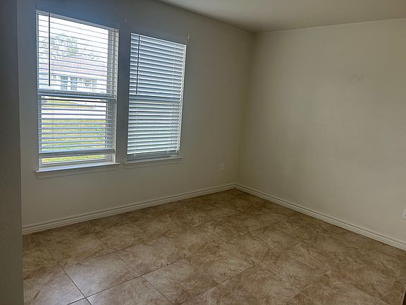 5th image of 2724 Avenue D