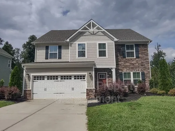 10474 Black Locust Ln, Charlotte, NC 28215