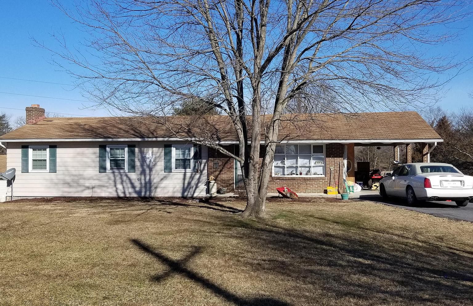 2561 Giles Mill Rd, Bunker Hill, WV 25413 Zillow