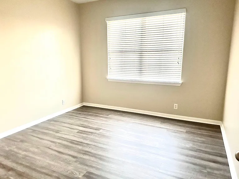 2404 Allred Dr #A — Photo 12