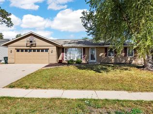 222 Boyson Rd NE, CEDAR RAPIDS, IA 52402