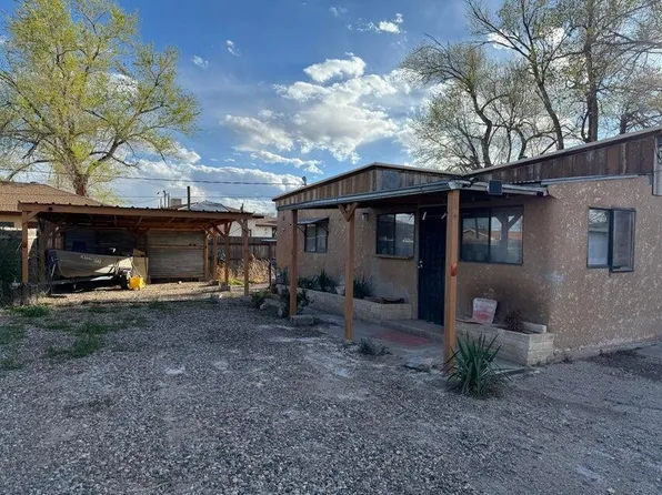 607 1/2 Baca Ave, Belen, NM 87002